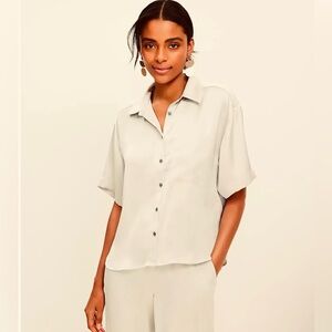LOFT-Satin Pocket Shirt 
Color - Canvas
Size- M